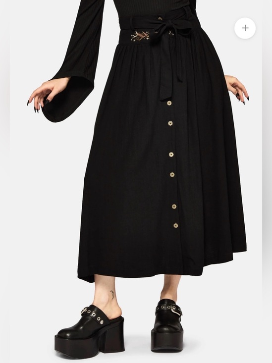Disturbia Dresses & Skirts - NWT Disturbia Abellona Embroidered Tie Waist Midaxi Skirt black Size 10